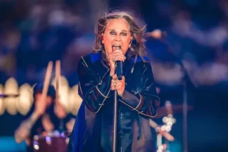 Foto retirada do show ao vivo na abertura de temporada da NFL em 2022