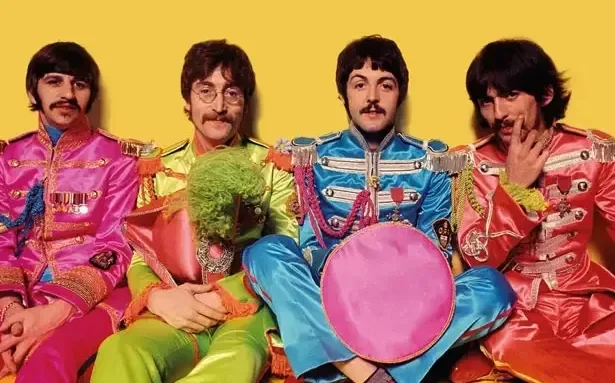 Foto The Beatles nos tempos de Sgt peppers