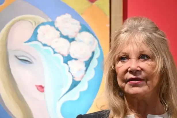 Pattie Boyd vende pintura da capa do álbum ‘Layla’ por US$ 2,5 milhões