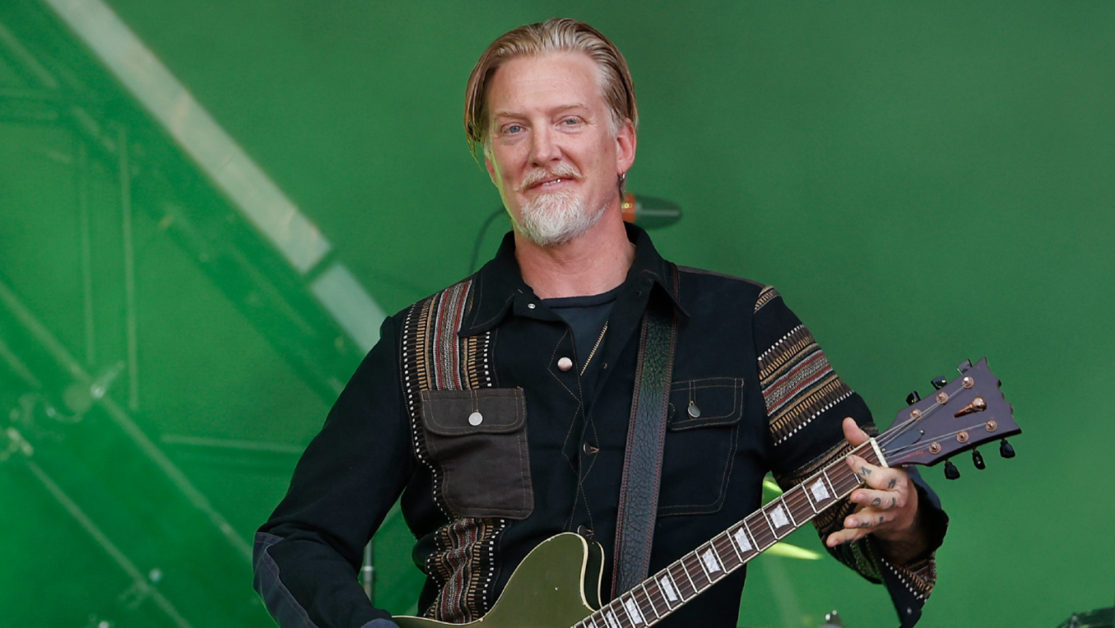 Josh Homme revela quem detém a chave para a reunião do Them Crooked Vultures