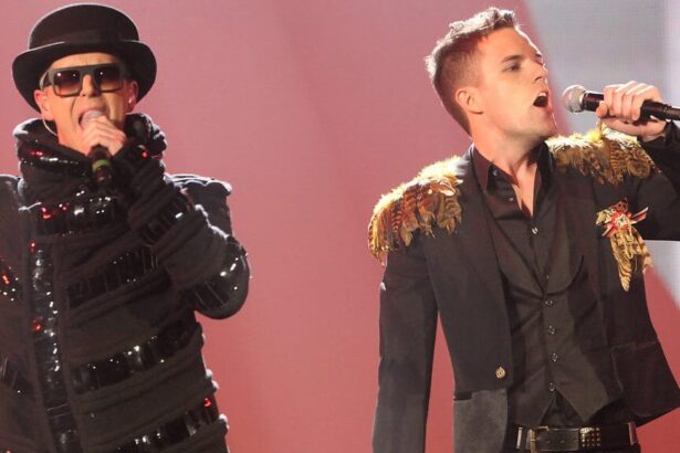 A música que o Pet Shop Boys ofereceu a Brandon Flowers