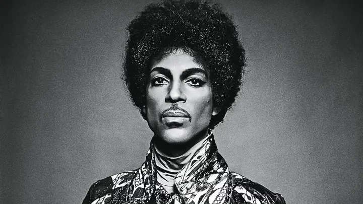 Algumas das capas mais icônicas da carreira de Prince