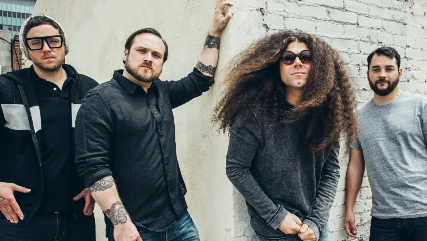 Assista o clipe de The Joker de Coheed and Cambria