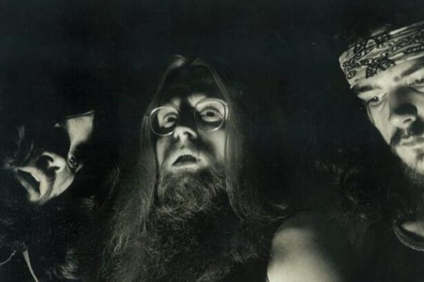 Novo lançamento da banda POOBAH para junho