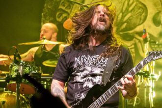 Andreas Kisser conta sua versão sobre saída de Eloy do Sepultura