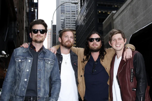 Ouça o novo disco do Kings of Leon