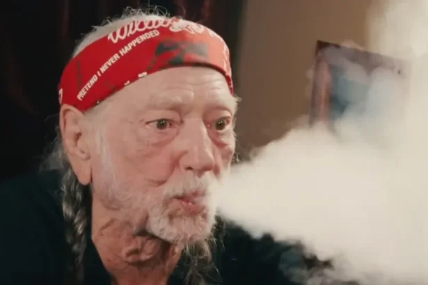 Foto: Willie Nelson. Crédito: NBC.
