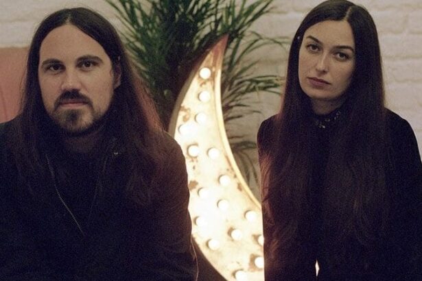 A banda de pop alternativo Cults anuncia novo disco To The Ghosts