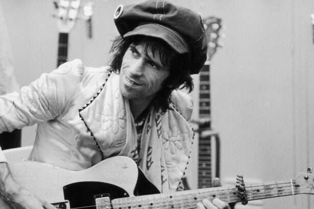 Keith Richards revela que "tomou" de volta música que fez para David Bowie