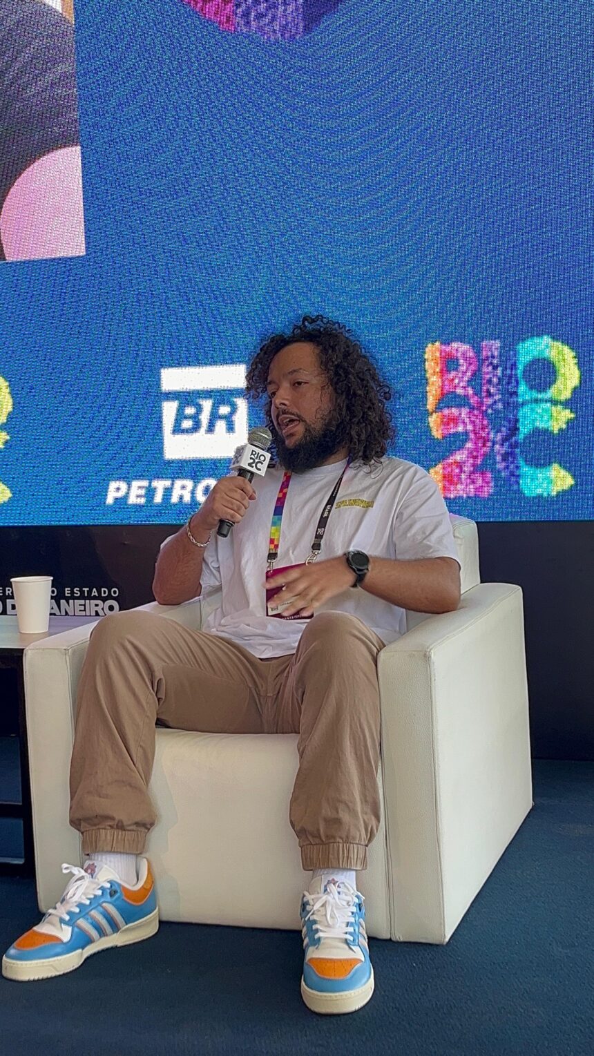 Foto: Lucas Alves do AfroReggae no Rio2C. Crédito: Miguel Gonzales.