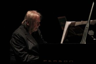 Foto: Rick Wakeman. Crédito: Thiago Borba.
