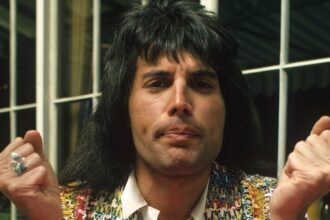 Foto: Freddie Mercury. Crédito: Neal Preaston.