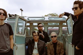 O Offspring divulgou seu novo álbum