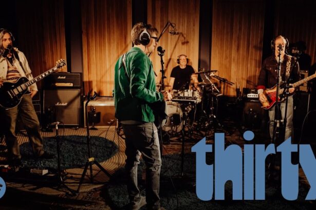 Foto: Weezer ao vivo para Spotify. Crédito: Youtube.