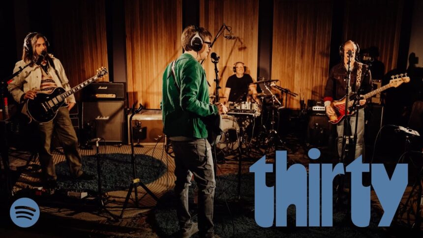 Foto: Weezer ao vivo para Spotify. Crédito: Youtube.