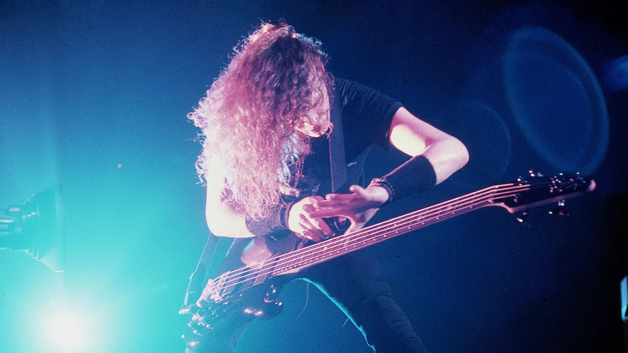 Jason Newsted do Metallica vende equipamentos clássicos de sua coleção