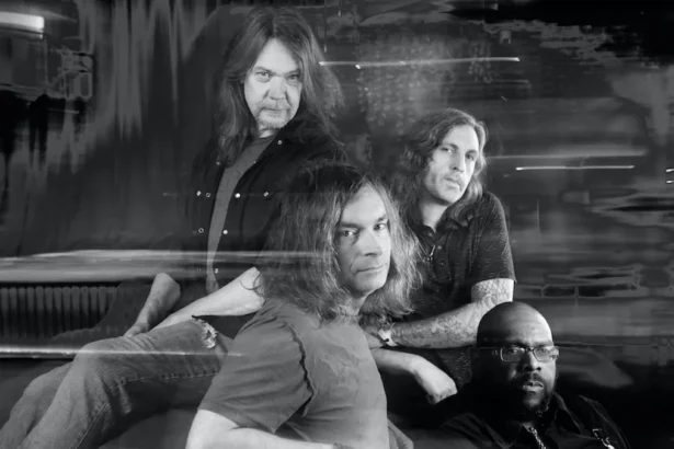 Foto: Soul Asylum. Crédito: Darin Kamnetz.