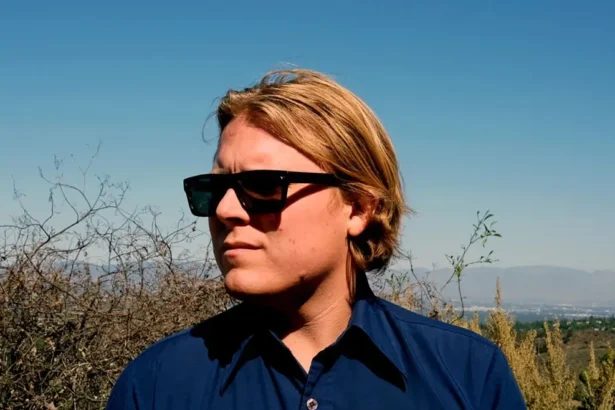 Foto: Ty Segall. Crédito: Denée Segall.