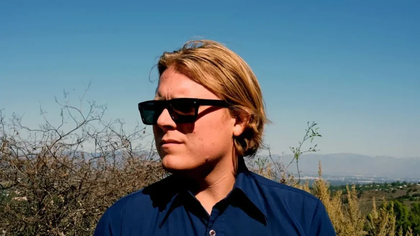 Foto: Ty Segall. Crédito: Denée Segall.