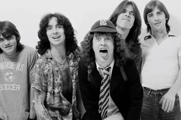 Foto: AC/DC. Crédito: Fin Costello.