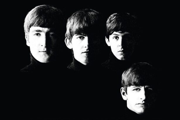 Foto: Capa do álbum With The Beatles. Crédito: Robert Freeman.