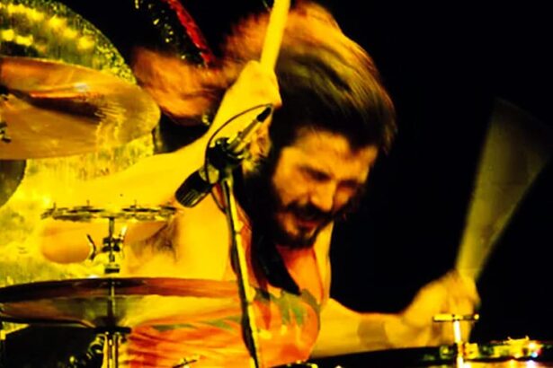 Foto: John Bonham. Crédito: Jeffrey Mayer.