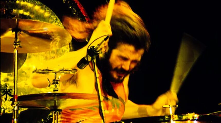 Foto: John Bonham. Crédito: Jeffrey Mayer.