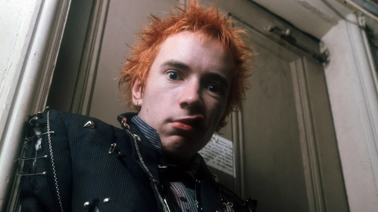 Foto: Johnny Rotten. Crédito: Ray Stevenson.
