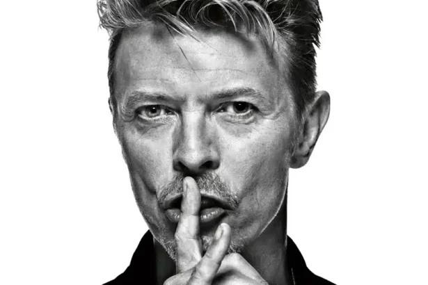 Foto: David Bowie. Crédito: Gavin Evans.