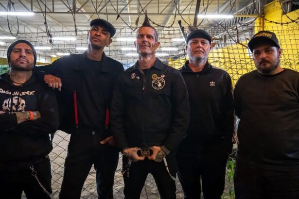 Foto: Fuck The Fucking Fuckers com Henrike. Crédito: Claudio Cestare Jr.