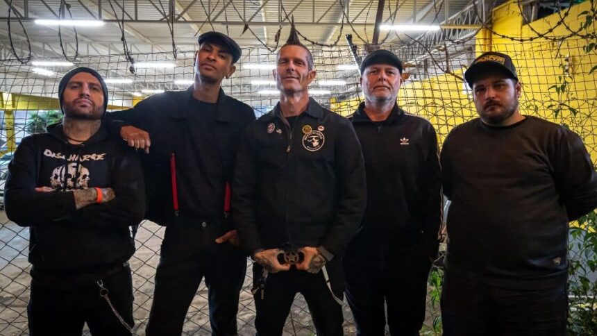 Foto: Fuck The Fucking Fuckers com Henrike. Crédito: Claudio Cestare Jr.