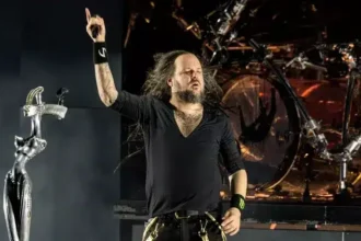 Foto: Korn. Crédito: Daniel Knighton.