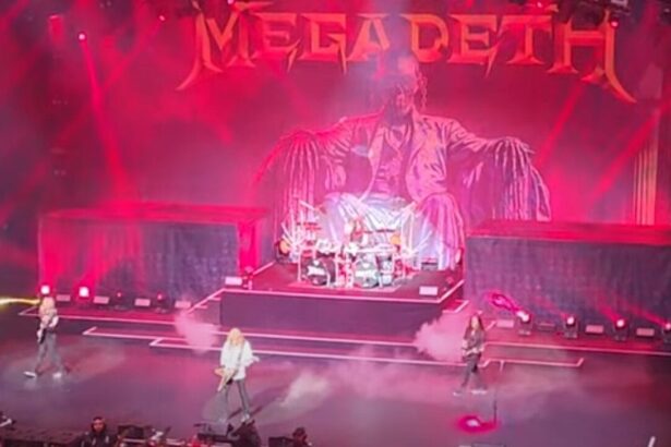 Foto: Megadeth. Crédito: Capturado do show em Inglewood, Califórnia.