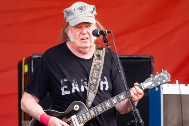 Foto: Neil Young. Crédito: Erika Goldring.