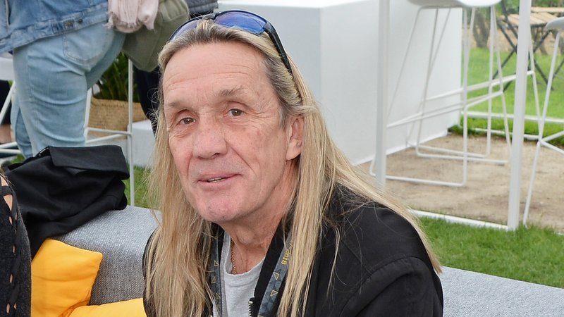 Nicko McBrain ainda luta para se recuperar de mini-AVC e retomar a forma ideal na bateria