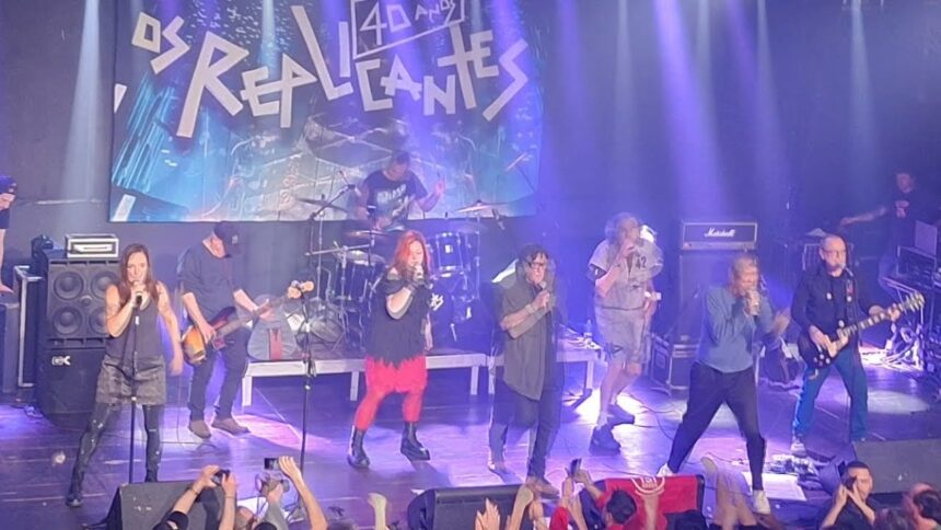 Foto: Os Replicantes 40 anos no Opinião. Crédito: Christian Abreu.