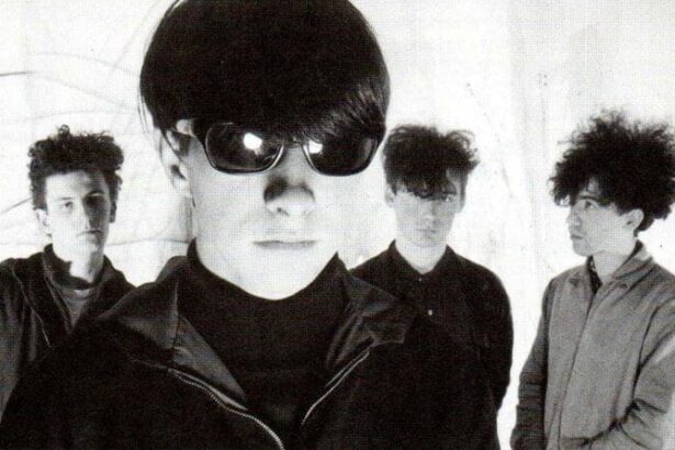Foto: The Jesus and Mary Chain. Crédito: Tony Mottram.