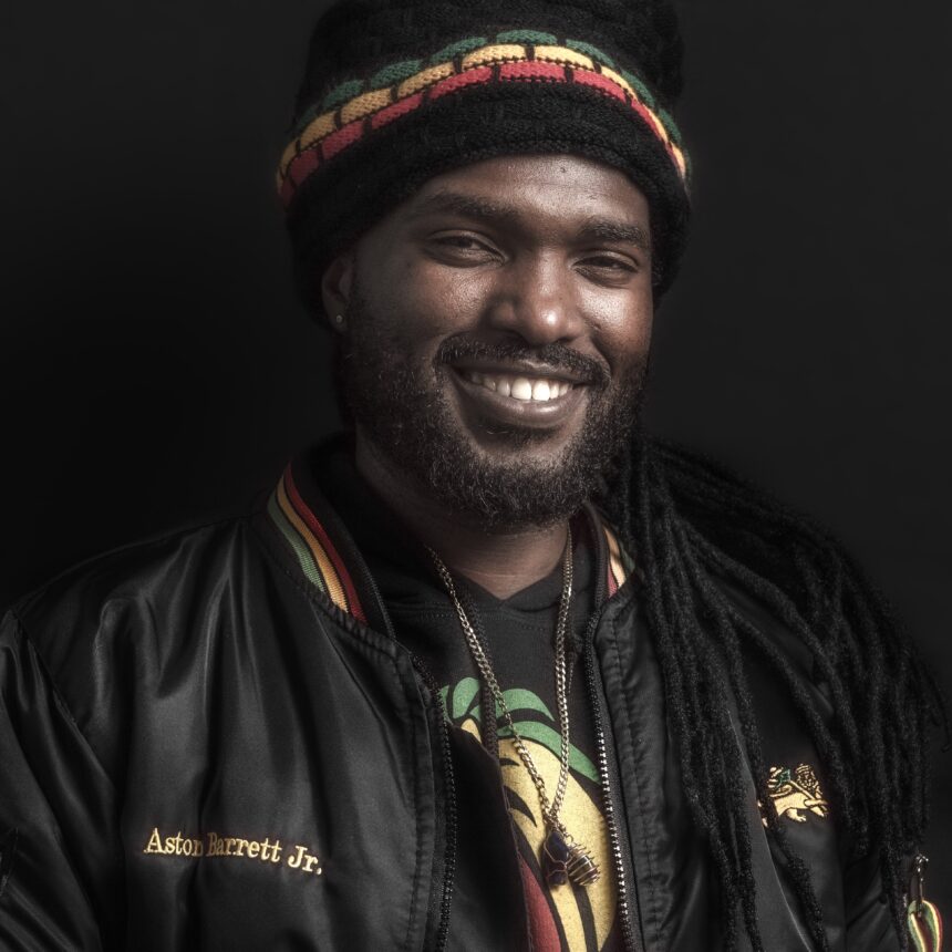 Foto: Aston Barrett Jr do The Wailers. Credito: Divulgação.