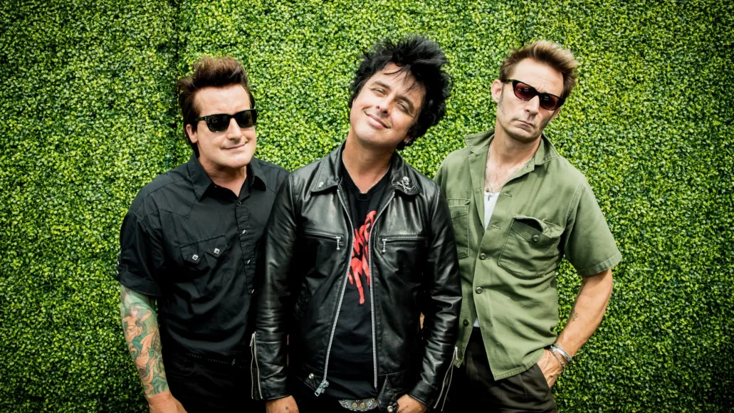 Green Day é forçado a interromper show em Detroit