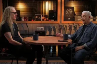 Foto: Jerry Cantrell no canal do Rick Beato. Crédito: Canal Rick Beato.