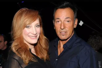 Foto: Patti Scialfa e Bruce Springsteen. Crédito: Bryan Bedder.