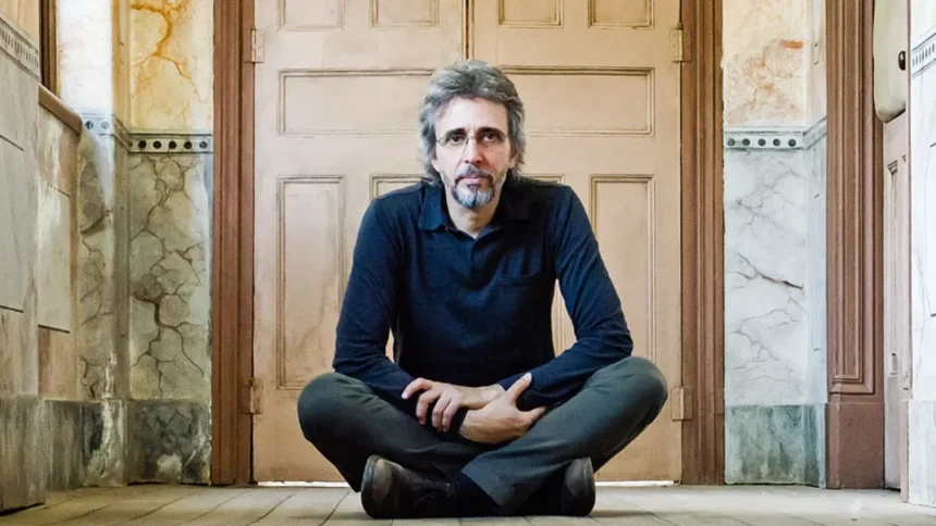 Foto: Vitor Ramil. Crédito: Marcelo Soares.