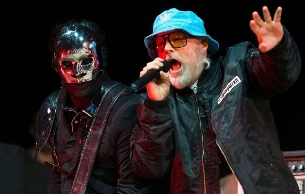 Wes Borland e Fred Durst do Limp Bizkit. (Foto de Matthew Baker/Getty Images)