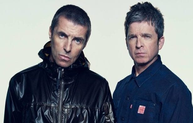 Oasis se reúne para uma turnê em 2025. Crédito: Simon Emmett