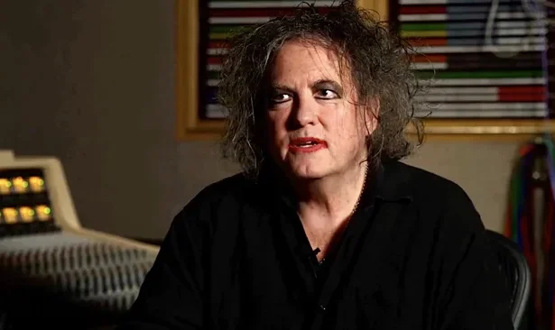 Robert Smith do The Cure. Crédito: Divulgação.