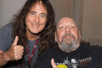 Foto: Steve Harris & Paul Di'Anno. Crédito: Divulgação Instagram Iron Maiden.