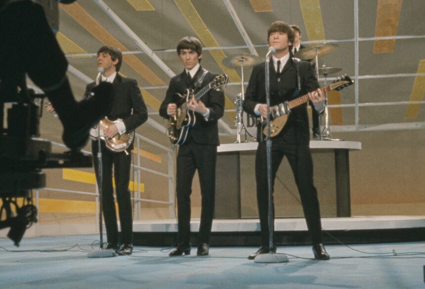 Foto: The Beatles no The Ed Sullivan Show. Crédito: Wikimedia Commons