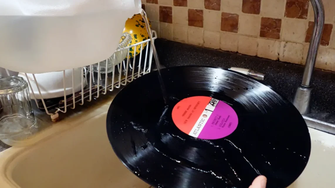 Como limpar disco de vinil: O guia definitivo