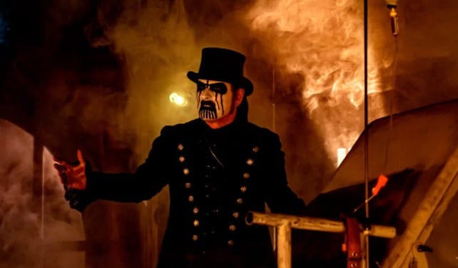 Foto: King Diamond. Crédito: Jeff Kunzo