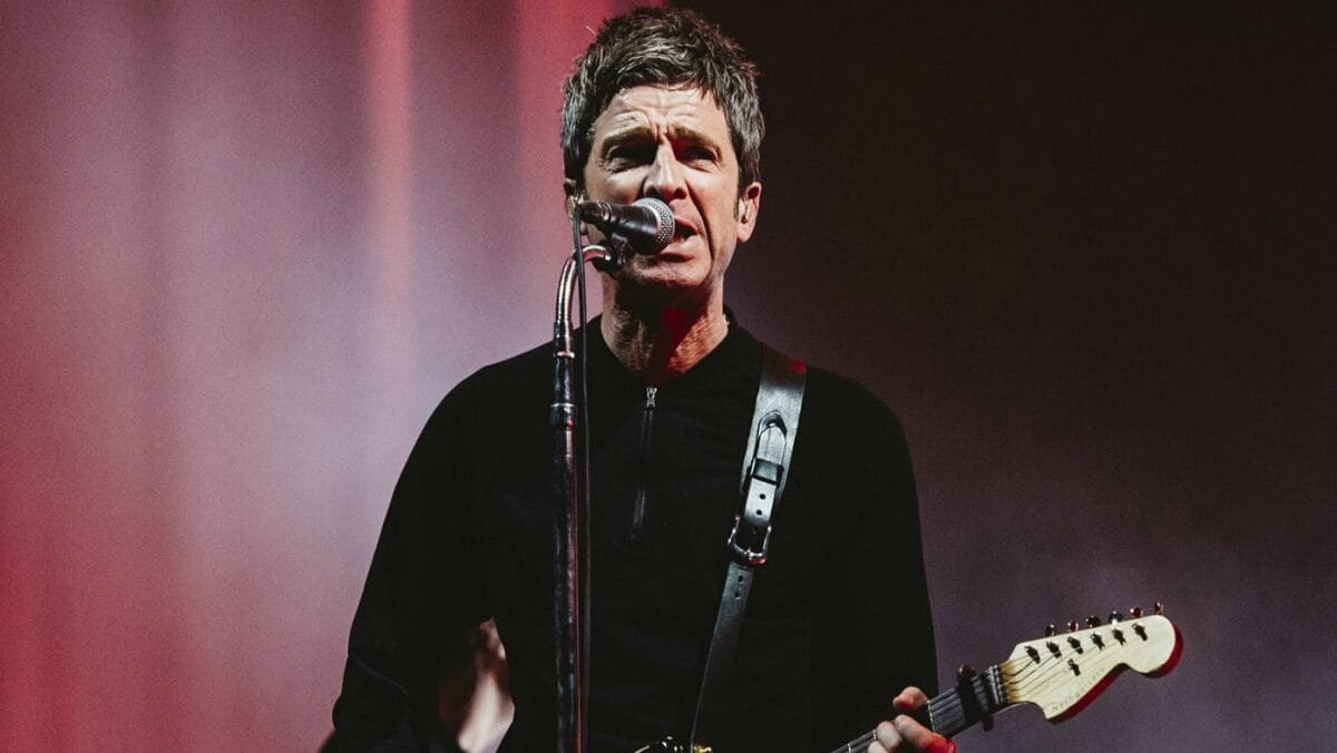 Noel Gallagher revela insatisfação com música do Oasis